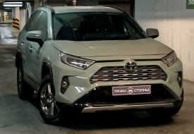 Фото Toyota RAV4