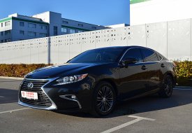 Фото Lexus ES