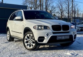 Фото BMW X5