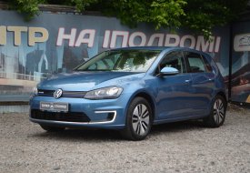 Фото Volkswagen e-Golf