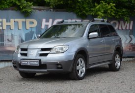 Фото Mitsubishi Outlander