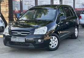 Фото Kia Carens