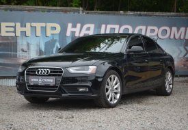 Фото Audi A4