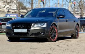 Audi A8 Long 2013 черный 223т