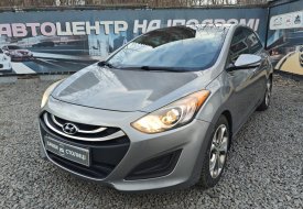 Фото Hyundai Elantra