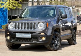 Фото Jeep Renegade