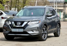 Фото Nissan Rogue