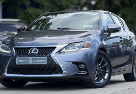 Lexus СТ 200 h