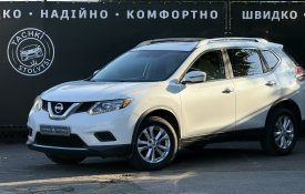 Nissan Rogue 2016г білий 188т.км
